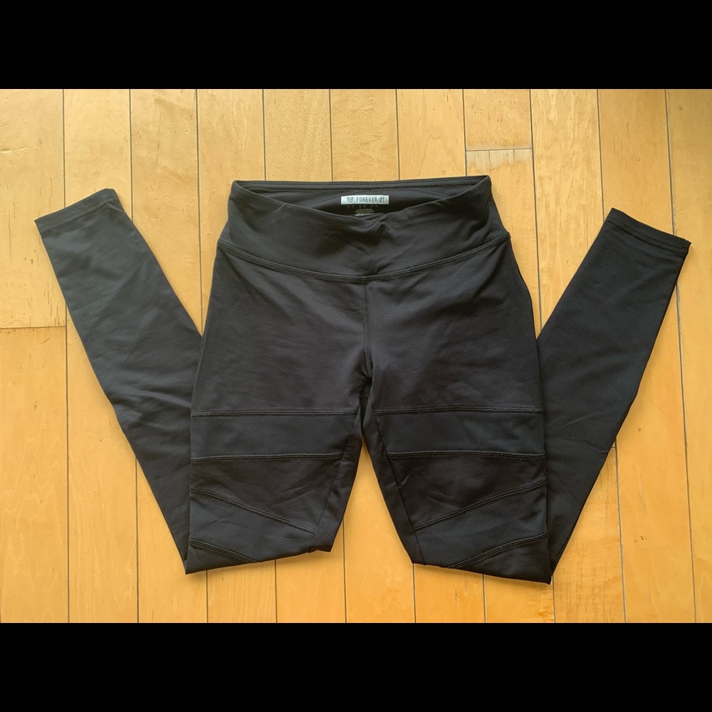 Mesh leggings